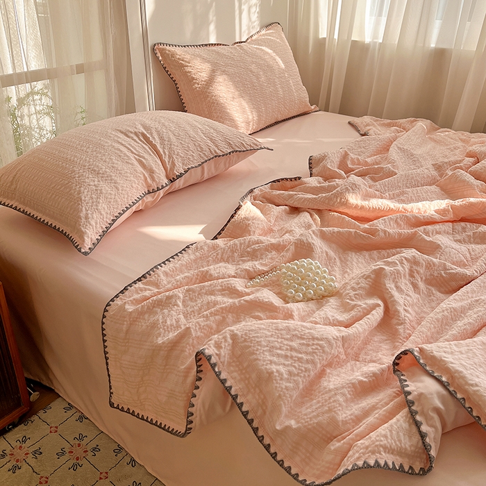 91家纺网 家纺一手货源 找家纺 （总）鑫佳居 2026新款三角针纯色夏被夏凉被空调被四件套