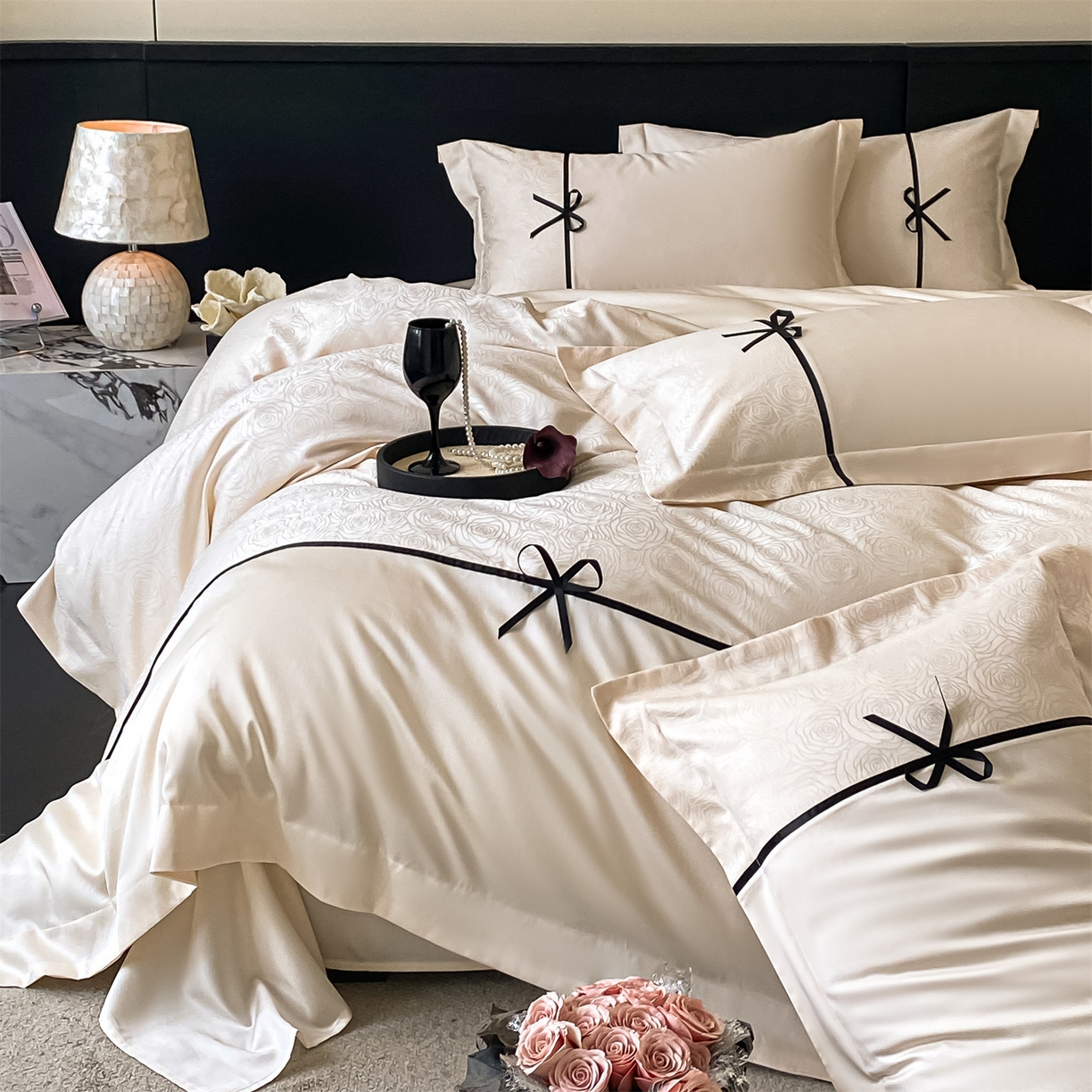 91家纺网 家纺一手货源 找家纺 （总）DC 2026新款天丝棉提花拼色织带款四件套--克拉拉系列