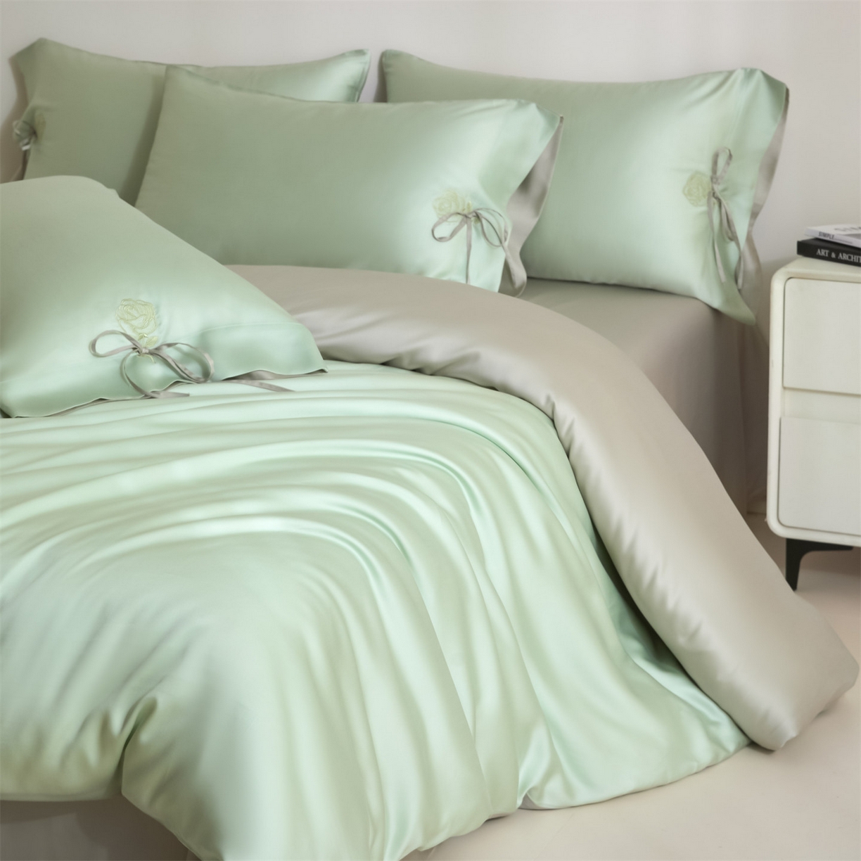 91家纺网 家纺一手货源 找家纺 （总）DC 2026新款天丝玫瑰压线抽绳四件套--日落玫瑰系列