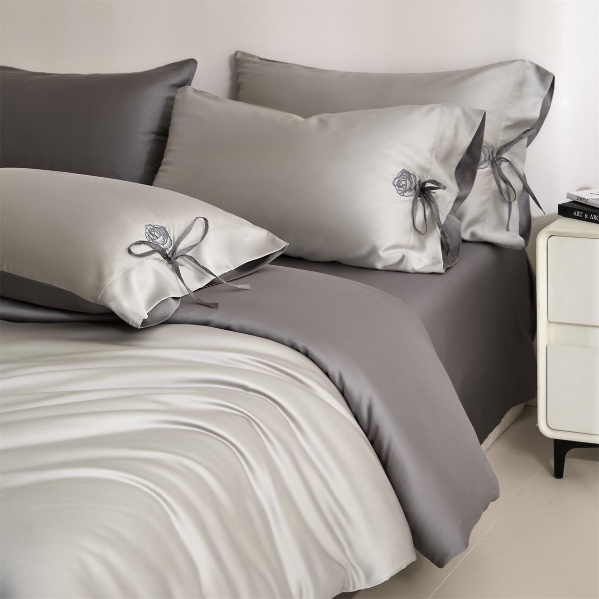 91家纺网 家纺一手货源 找家纺 （总）DC 2026新款天丝玫瑰压线抽绳四件套--日落玫瑰系列