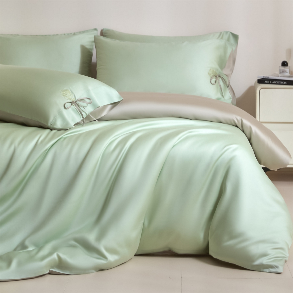 91家纺网 家纺一手货源 找家纺 DC 2026新款天丝玫瑰压线抽绳四件套--日落玫瑰系列 日落玫瑰-亚丁绿+冰川灰