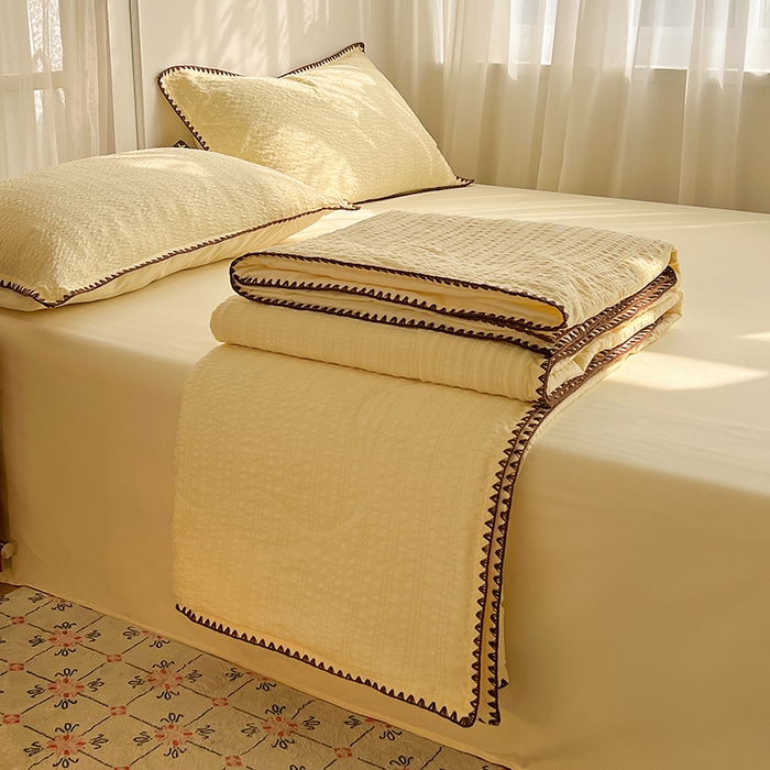 91家纺网 家纺一手货源 找家纺 （总）鑫佳居 2026新款三角针纯色夏被夏凉被空调被四件套