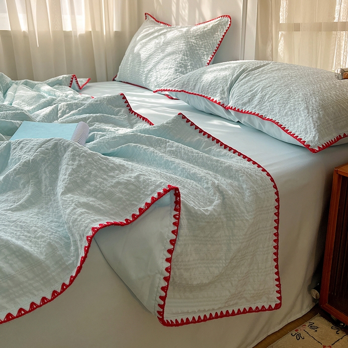 91家纺网 家纺一手货源 找家纺 鑫佳居 2026新款三角针纯色夏被夏凉被空调被四件套 海盐泡泡