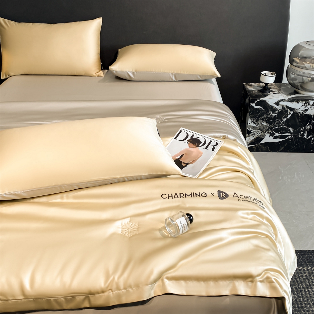 91家纺网 家纺一手货源 找家纺 无界 2026新款水洗真丝夏被-雪花绗缝压线-莱拉 莱拉 奶茶色+冰川灰