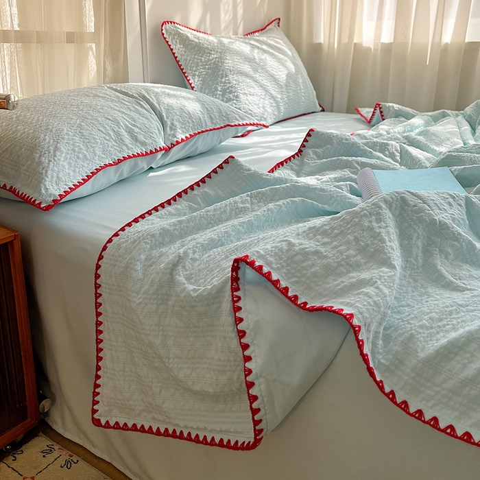 91家纺网 家纺一手货源 找家纺 鑫佳居 2026新款三角针纯色夏被夏凉被空调被四件套 海盐泡泡