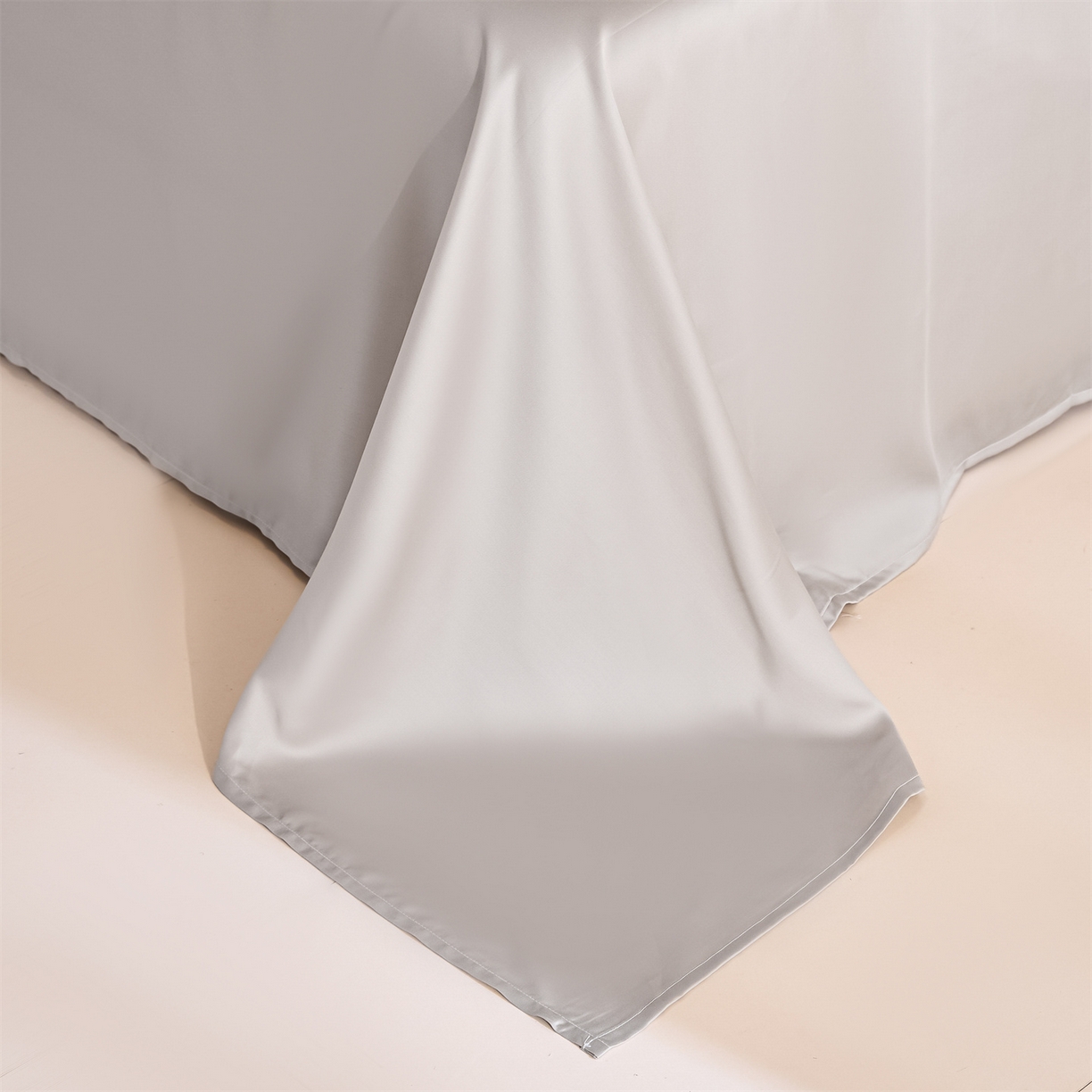 91家纺网 家纺一手货源 找家纺 DC 2026新款天丝立体毛巾绣四件套 毛巾绣-婴儿蓝+冰川灰（初夏小狗）