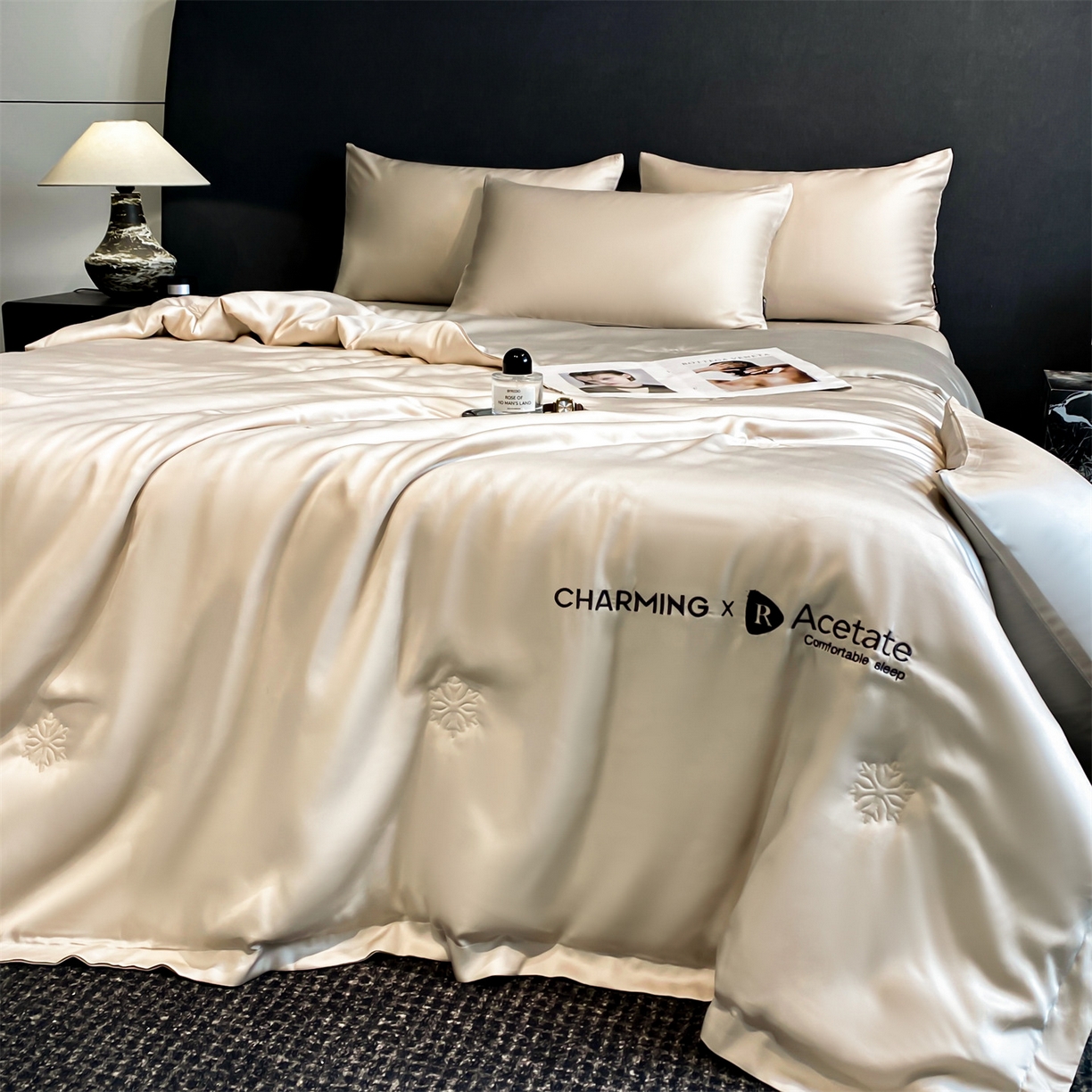 91家纺网 家纺一手货源 找家纺 无界 2026新款水洗真丝夏被-雪花绗缝压线-莱拉 莱拉 浅茶+冰川灰