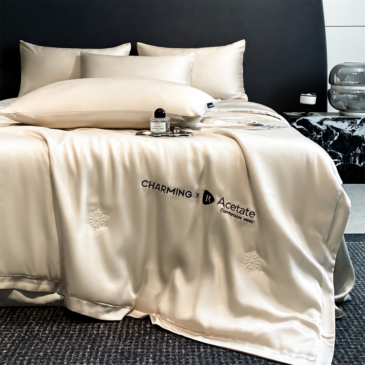 91家纺网 家纺一手货源 找家纺 无界 2026新款水洗真丝夏被-雪花绗缝压线-莱拉 莱拉 浅茶+冰川灰