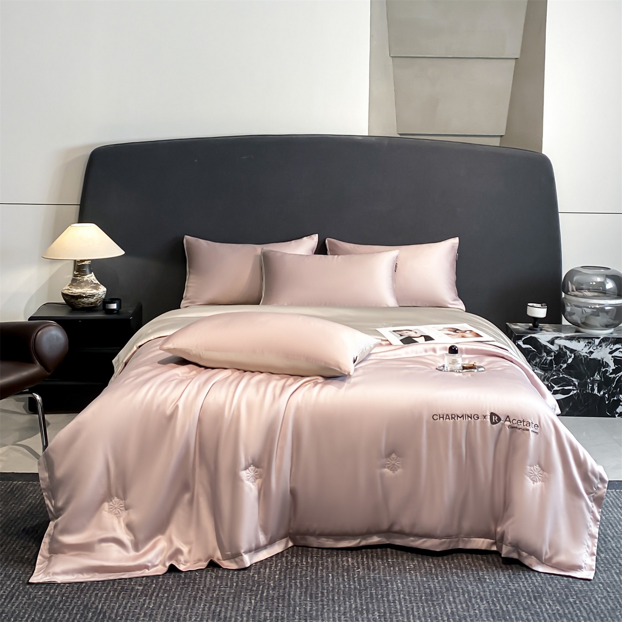 91家纺网 家纺一手货源 找家纺 无界 2026新款水洗真丝夏被-雪花绗缝压线-莱拉 莱拉 水雾紫+冰川灰