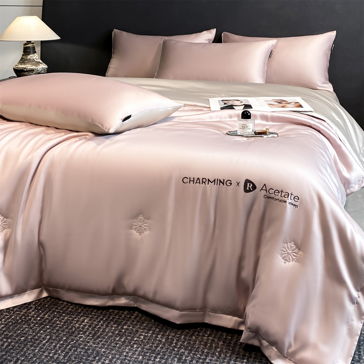 91家纺网 家纺一手货源 找家纺 无界 2026新款水洗真丝夏被-雪花绗缝压线-莱拉 莱拉 水雾紫+冰川灰