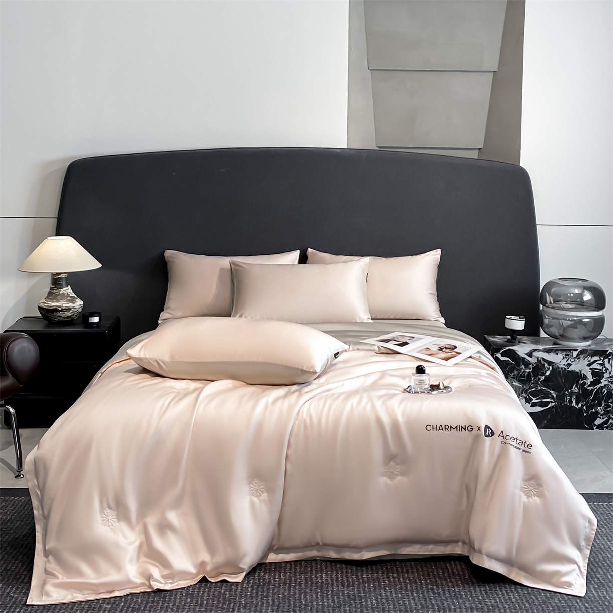 91家纺网 家纺一手货源 找家纺 无界 2026新款水洗真丝夏被-雪花绗缝压线-莱拉 莱拉 素粉+冰川灰