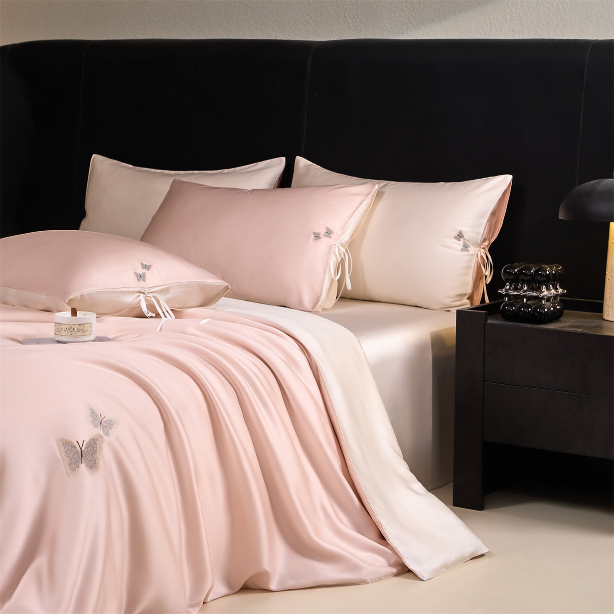 91家纺网 家纺一手货源 找家纺 （总）DC 2026新款天丝单边蝴蝶织带四件套--蝶音系列