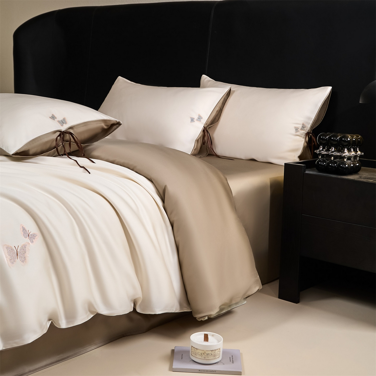 91家纺网 家纺一手货源 找家纺 DC 2026新款天丝单边蝴蝶织带四件套--蝶音系列 蝶音-元气白桃+麦肤色