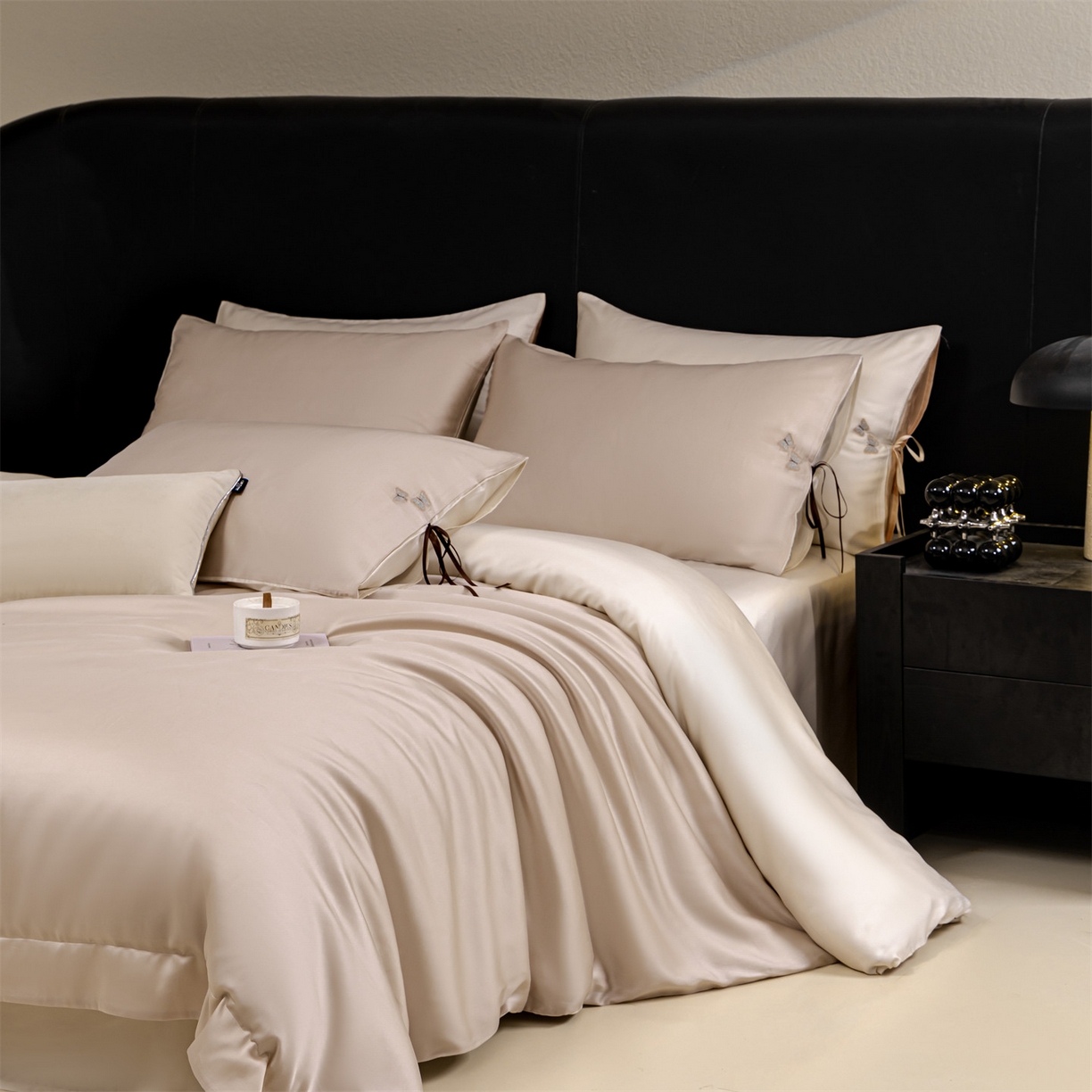 91家纺网 家纺一手货源 找家纺 DC 2026新款天丝单边蝴蝶织带四件套--蝶音系列 蝶音-浅茶+元气白桃