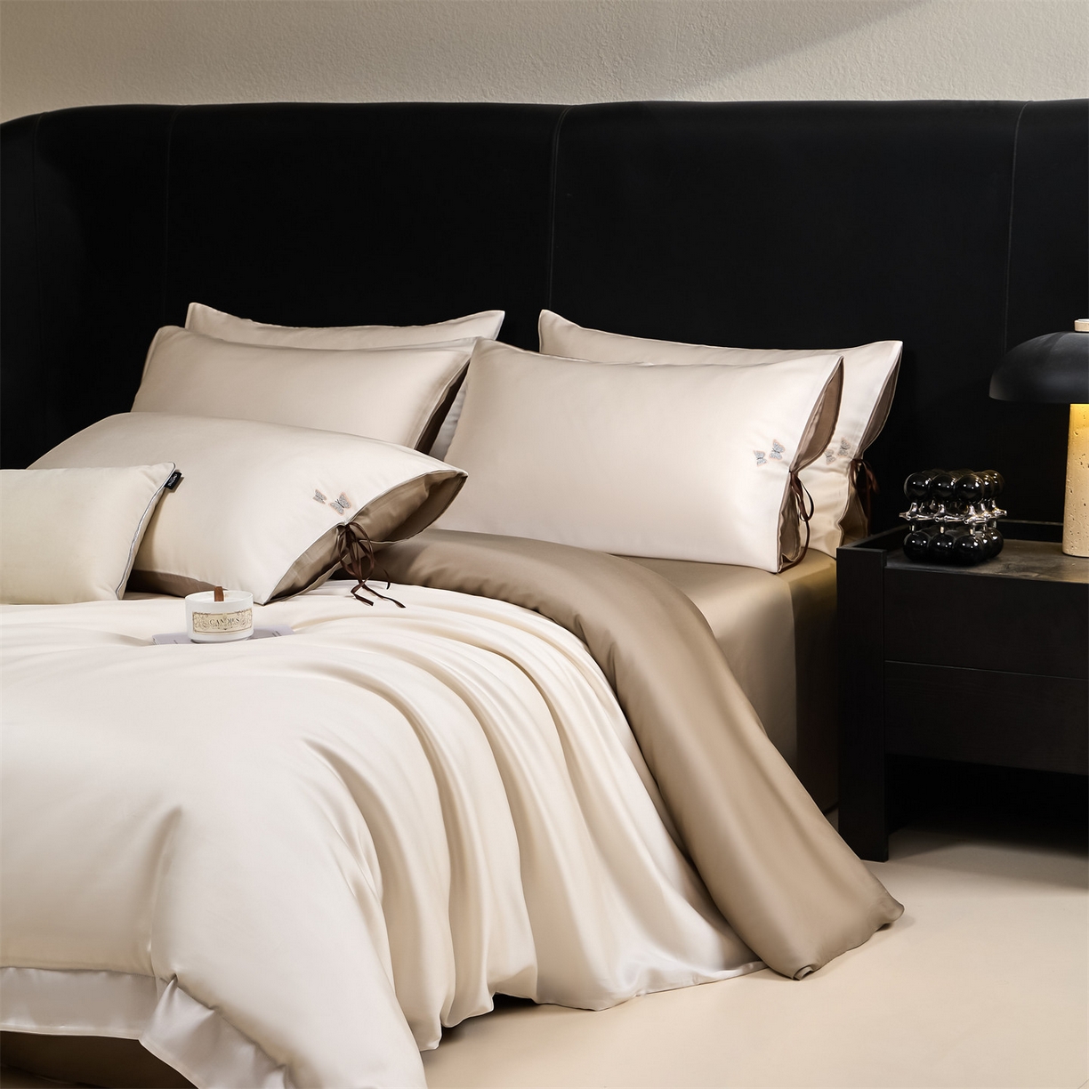 91家纺网 家纺一手货源 找家纺 DC 2026新款天丝单边蝴蝶织带四件套--蝶音系列 蝶音-元气白桃+麦肤色