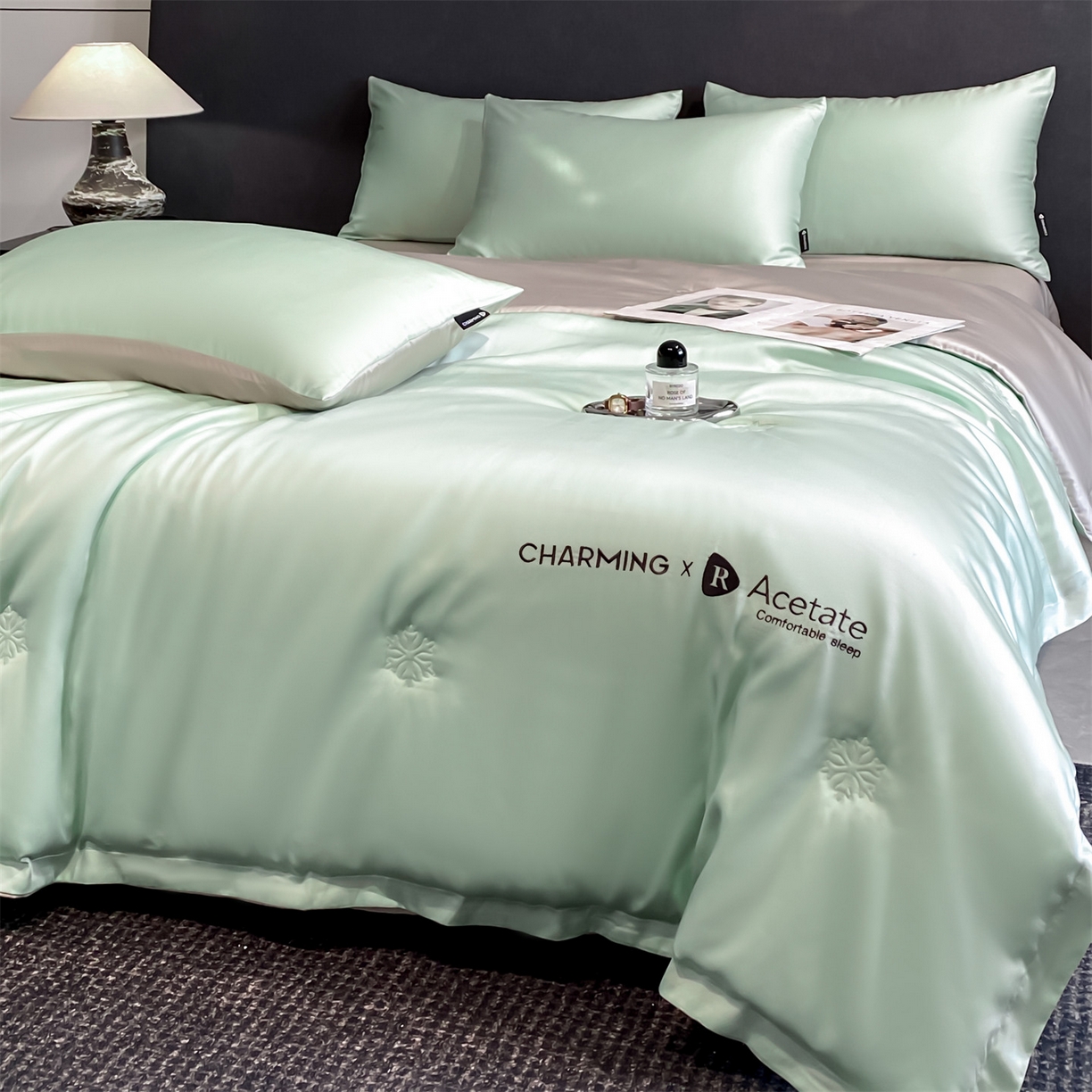 91家纺网 家纺一手货源 找家纺 无界 2026新款水洗真丝夏被-雪花绗缝压线-莱拉 莱拉 亚丁绿+冰川灰