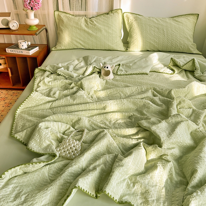 91家纺网 家纺一手货源 找家纺 鑫佳居 2026新款三角针纯色夏被夏凉被空调被四件套 青提气泡