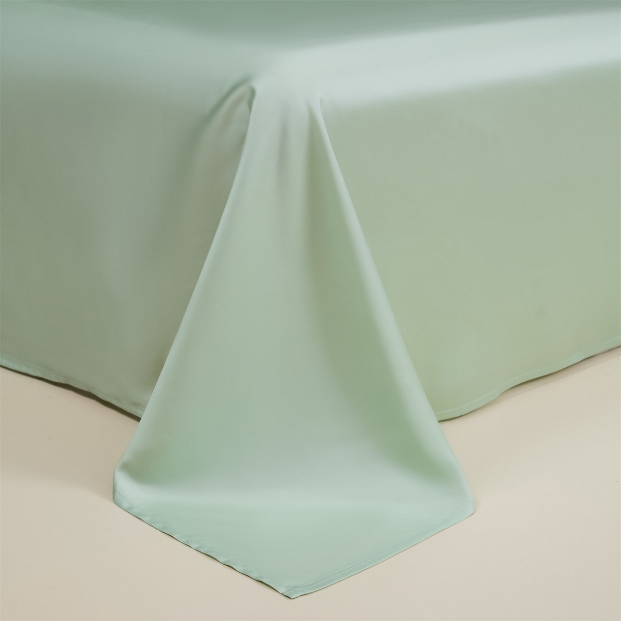 91家纺网 家纺一手货源 找家纺 DC 2026新款天丝刺绣拼角麻绳宽边四件套--戴芬系列 戴芬-亚丁绿