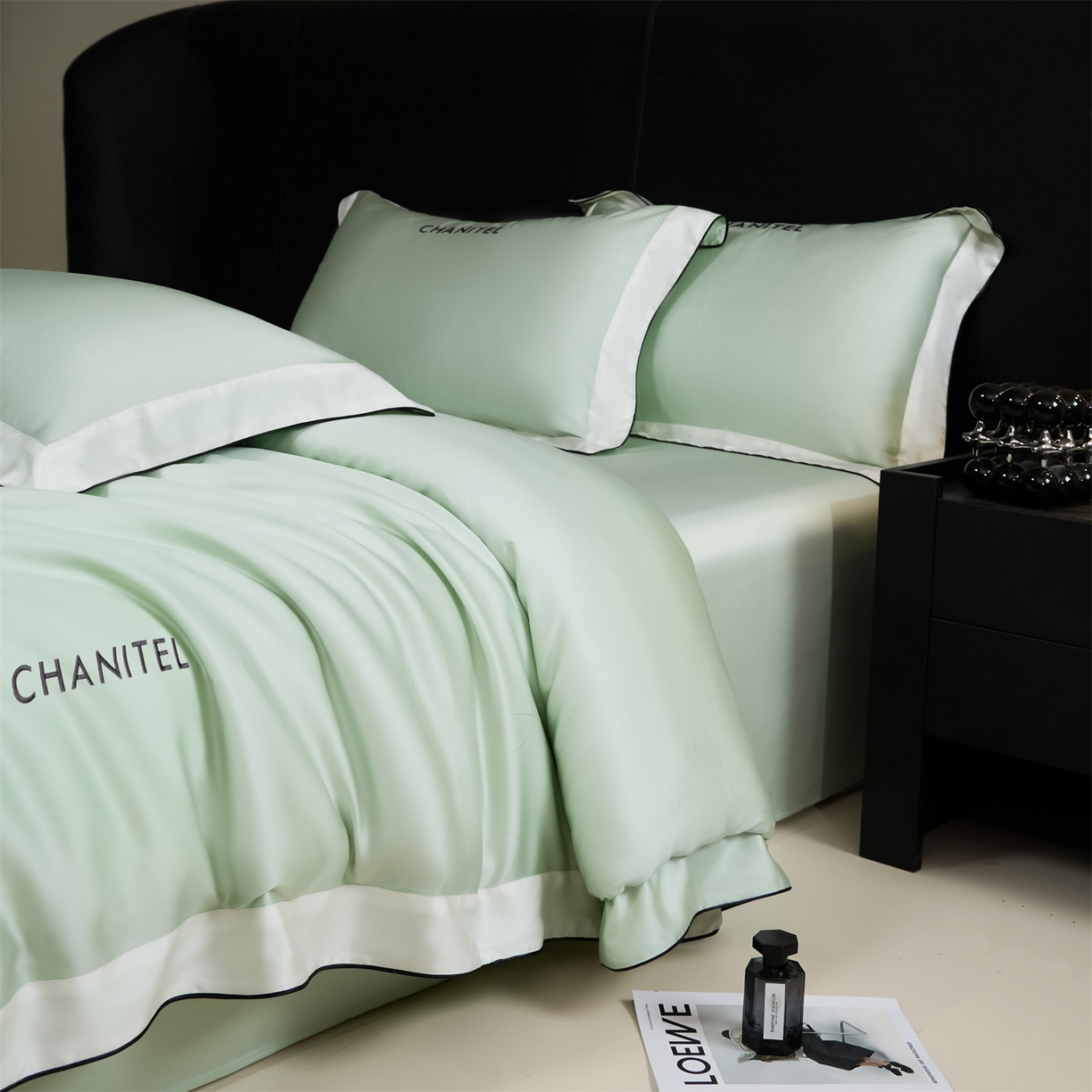 91家纺网 家纺一手货源 找家纺 DC 2026新款天丝刺绣拼角麻绳宽边四件套--戴芬系列 戴芬-亚丁绿