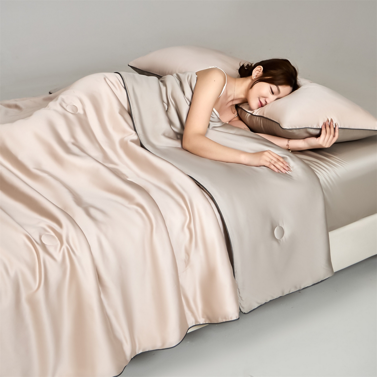 91家纺网 家纺一手货源 找家纺 （总）无界 2026新款天丝夏被-麻绳双拼-温妮