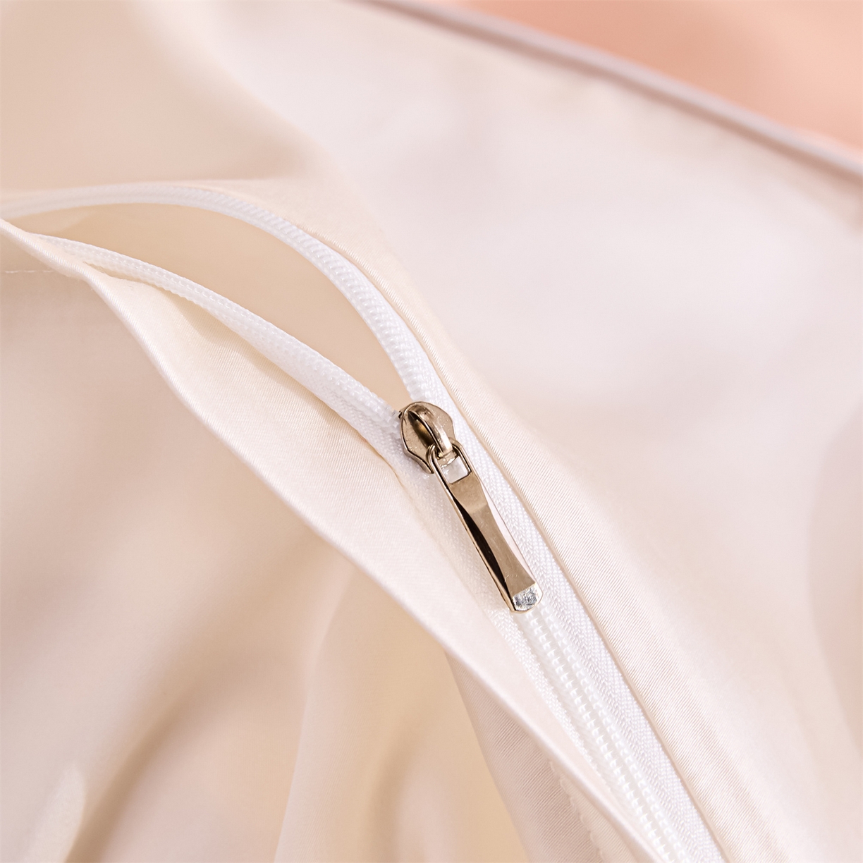 91家纺网 家纺一手货源 找家纺 DC 2026新款天丝刺绣麻绳平绣系列四件套 麻绳平绣-半熟蜜桃+元气白桃（小象城堡）