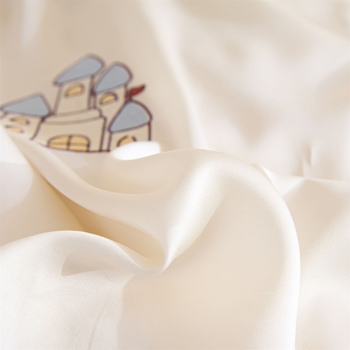 91家纺网 家纺一手货源 找家纺 DC 2026新款天丝刺绣麻绳平绣系列四件套 麻绳平绣-元气白桃+婴儿蓝（小象城堡）