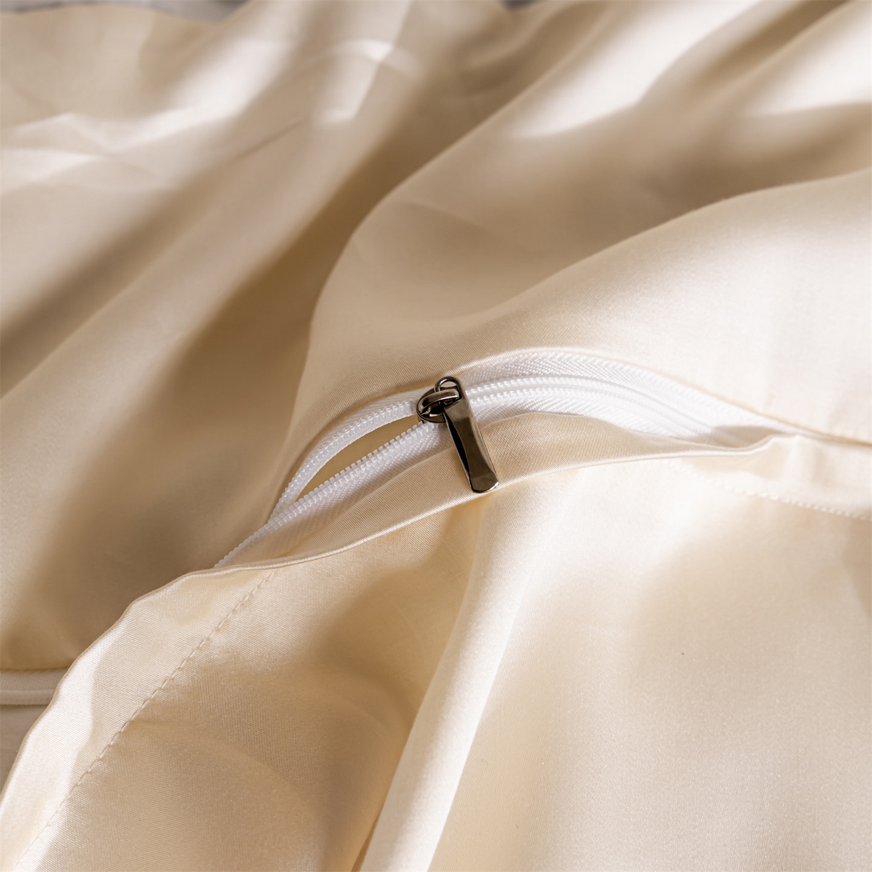 91家纺网 家纺一手货源 找家纺 DC 2026新款天丝刺绣宽边双色边四件套--露娜系列 露娜-浅茶