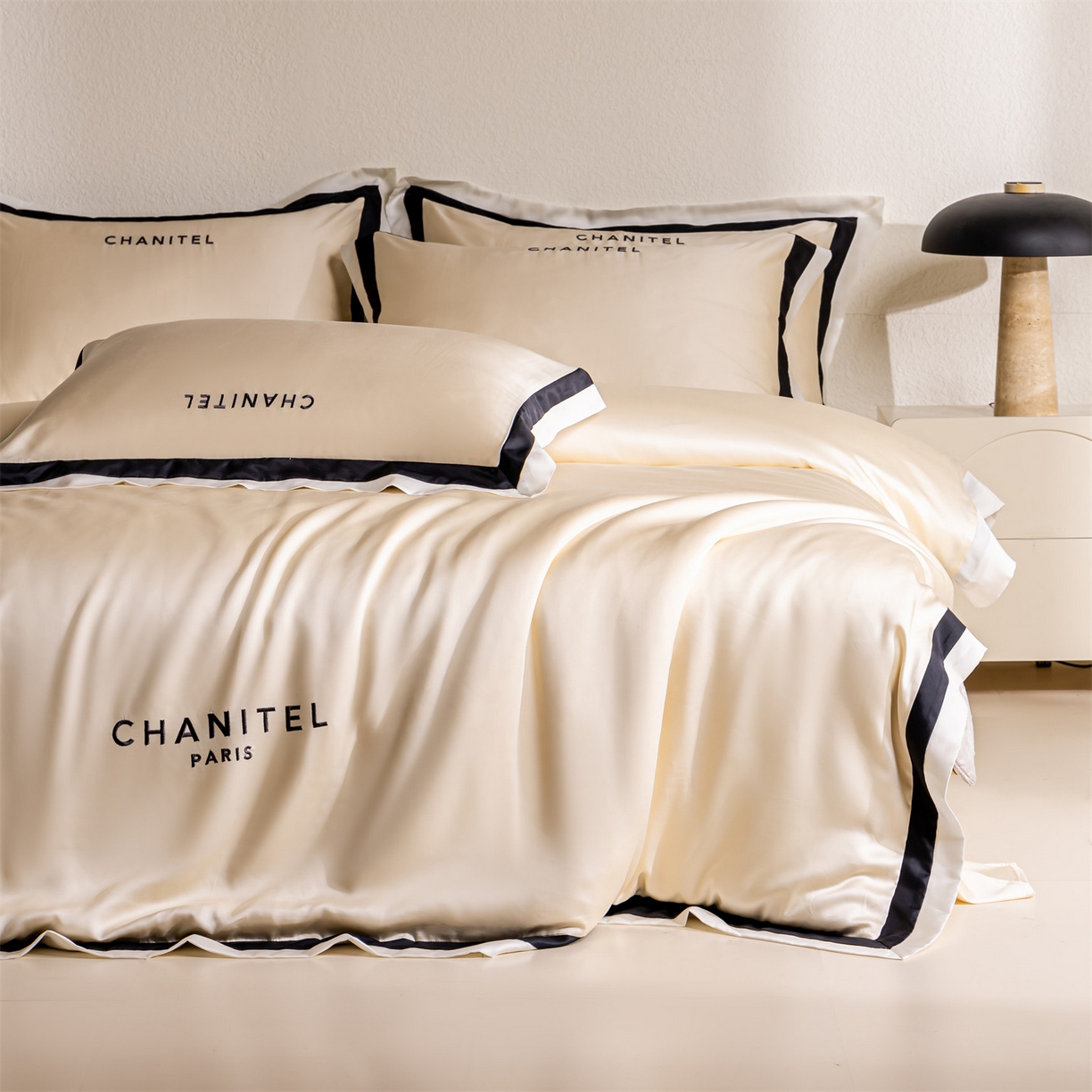 91家纺网 家纺一手货源 找家纺 DC 2026新款天丝刺绣宽边双色边四件套--露娜系列 露娜-浅茶