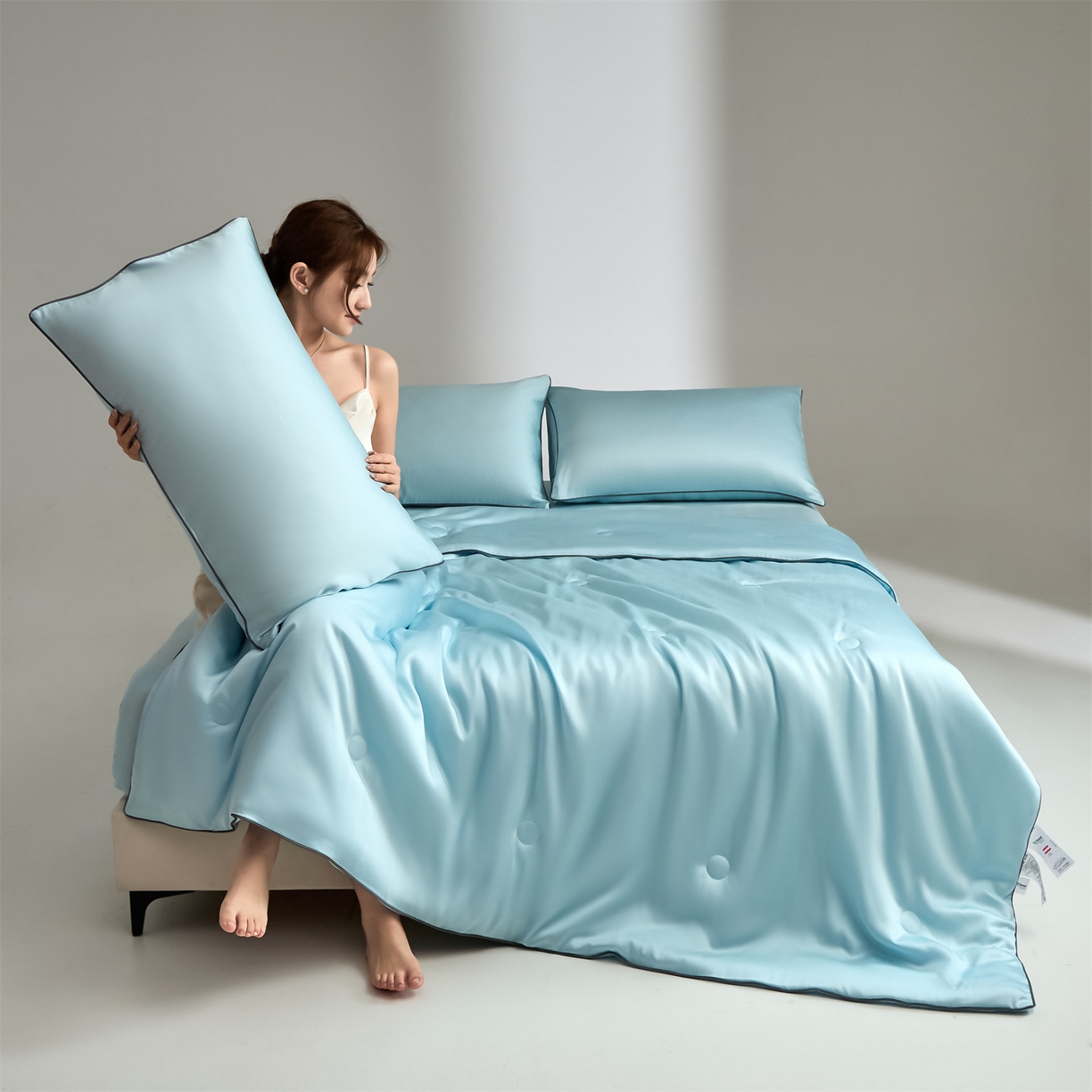 91家纺网 家纺一手货源 找家纺 无界 2026新款天丝夏被-麻绳双拼-温妮 温妮 淡海蓝