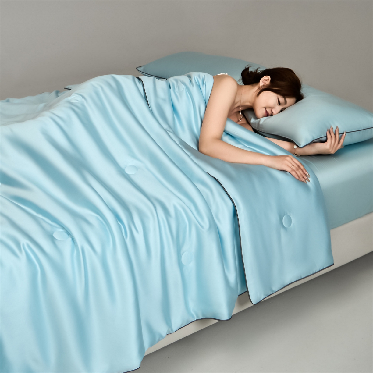 91家纺网 家纺一手货源 找家纺 无界 2026新款天丝夏被-麻绳双拼-温妮 温妮 淡海蓝