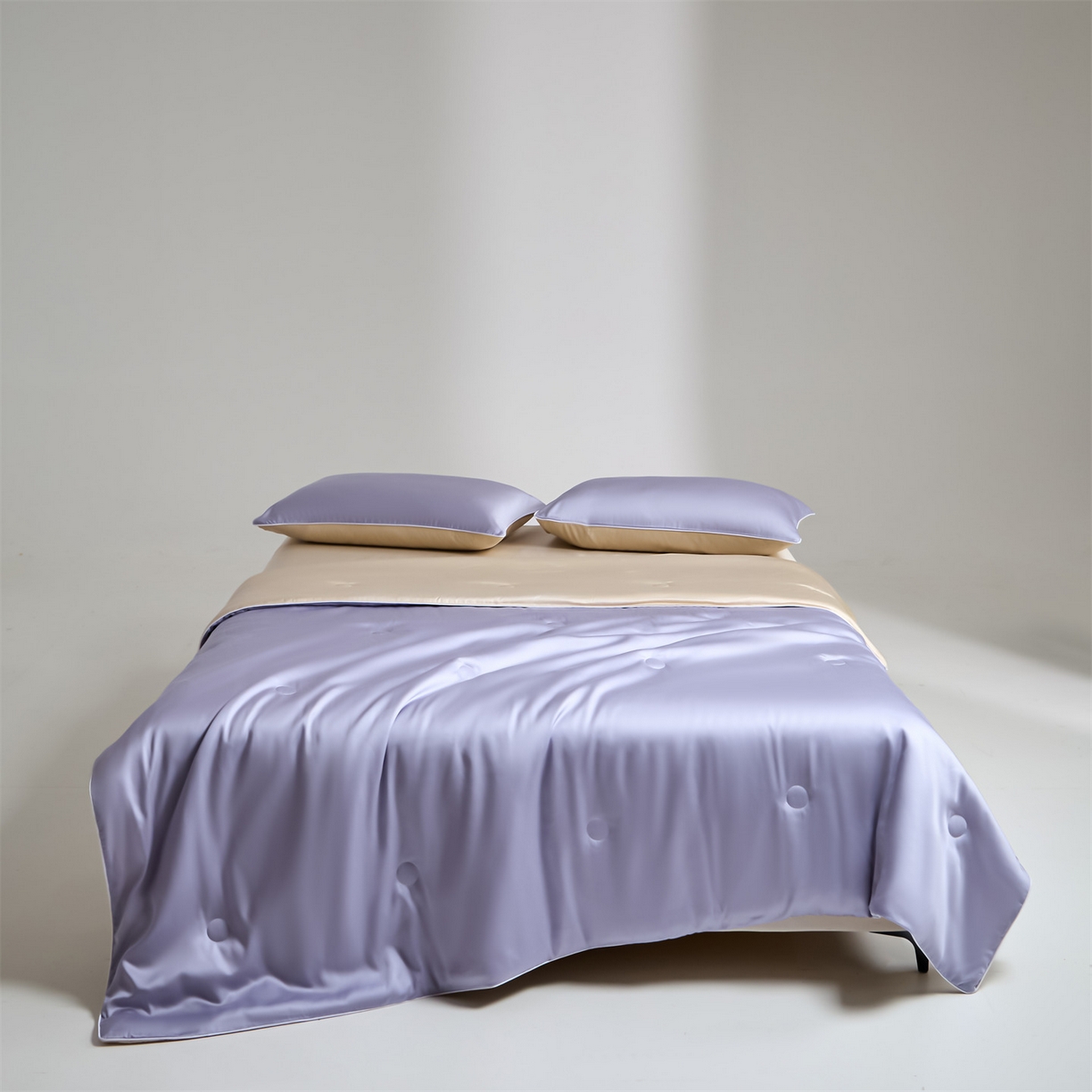 91家纺网 家纺一手货源 找家纺 无界 2026新款天丝夏被-麻绳双拼-温妮 温妮 风信紫+卡其