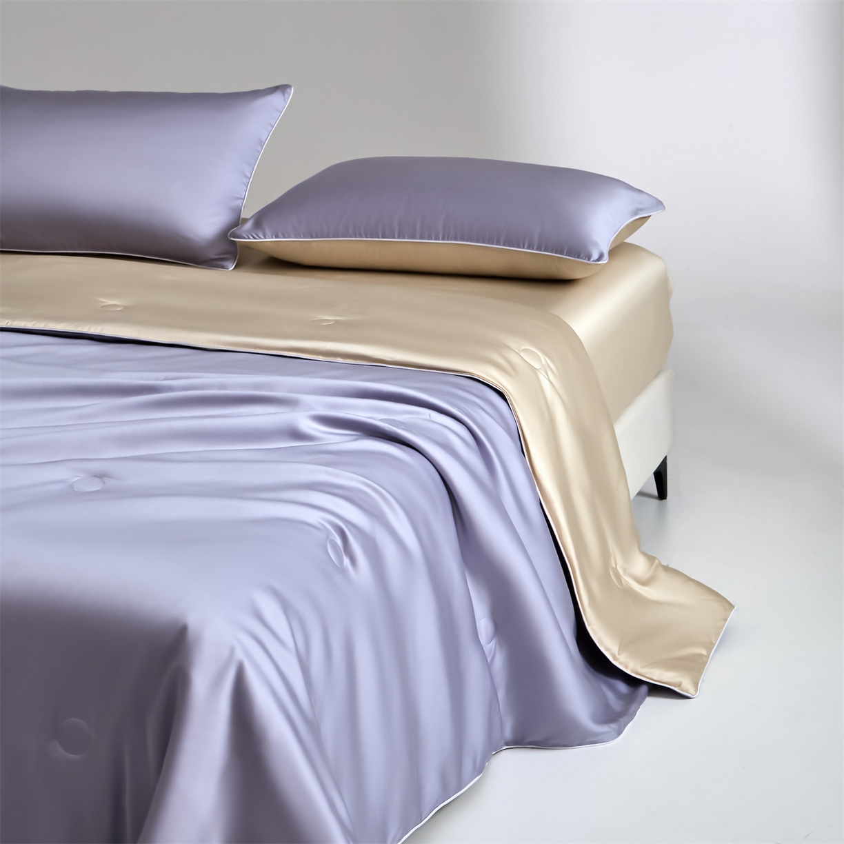 91家纺网 家纺一手货源 找家纺 无界 2026新款天丝夏被-麻绳双拼-温妮 温妮 风信紫+卡其