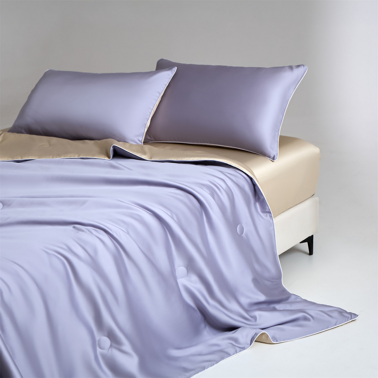 91家纺网 家纺一手货源 找家纺 无界 2026新款天丝夏被-麻绳双拼-温妮 温妮 风信紫+卡其