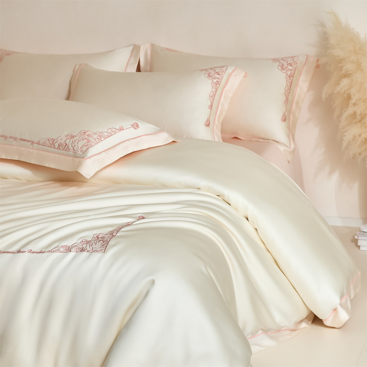 91家纺网 家纺一手货源 找家纺 （总）DC 2026新款天丝刺绣简欧玫瑰框四件套--晚柠系列