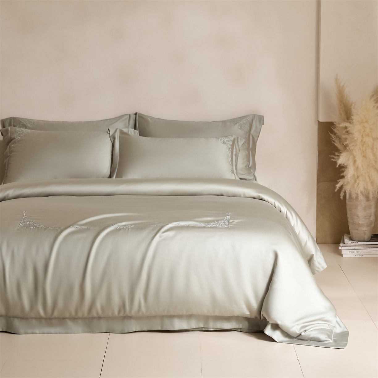 91家纺网 家纺一手货源 找家纺 DC 2026新款天丝刺绣简欧玫瑰框四件套--晚柠系列 晚柠-冰川灰