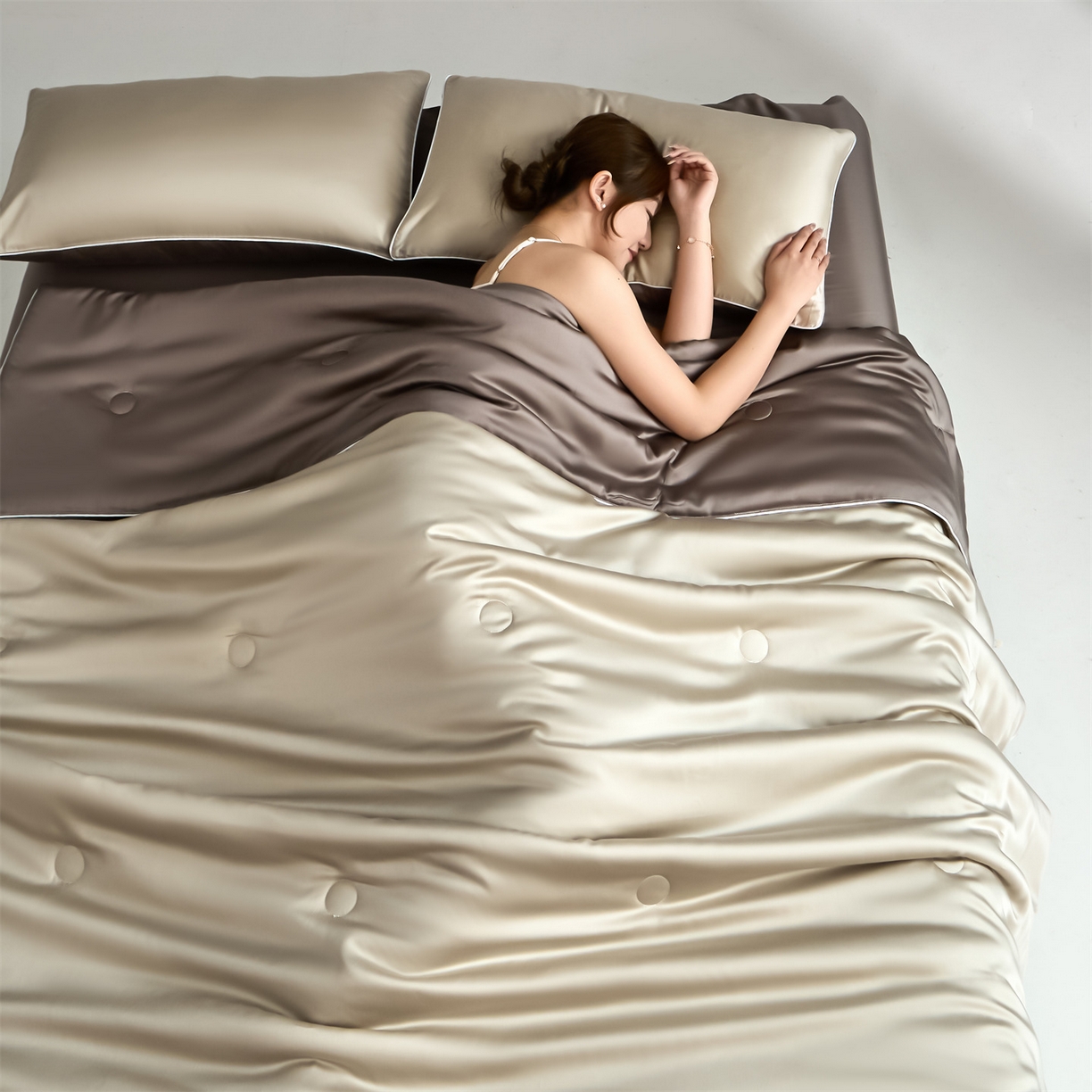 无界 2026新款天丝夏被-麻绳双拼-温妮 温妮 米褐色+太空灰