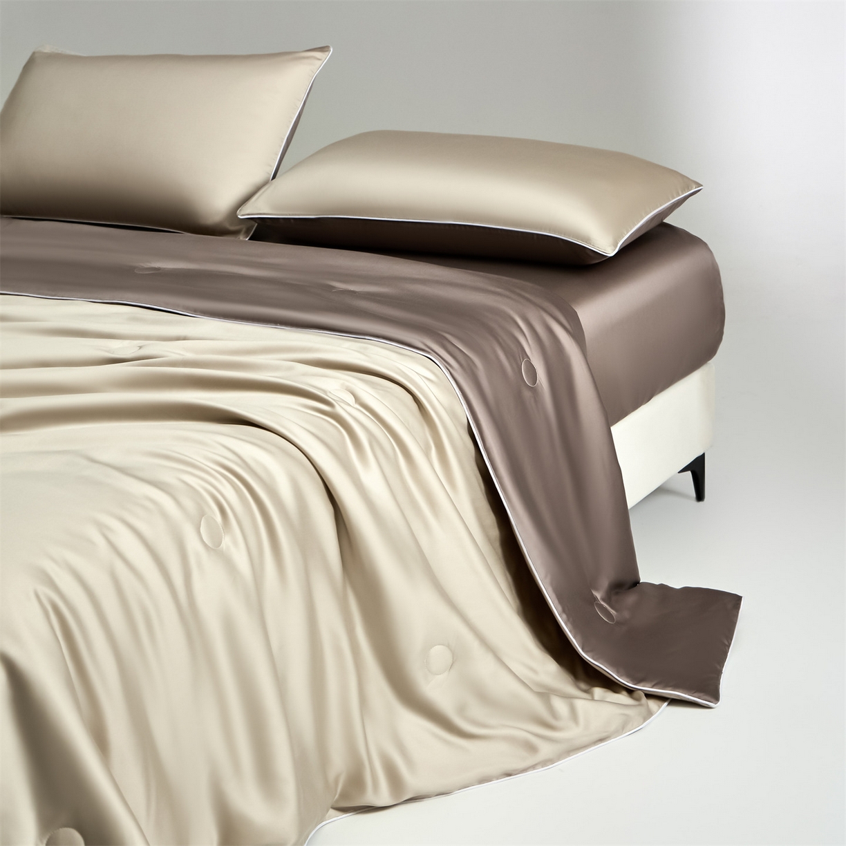 91家纺网 家纺一手货源 找家纺 无界 2026新款天丝夏被-麻绳双拼-温妮 温妮 米褐色+太空灰