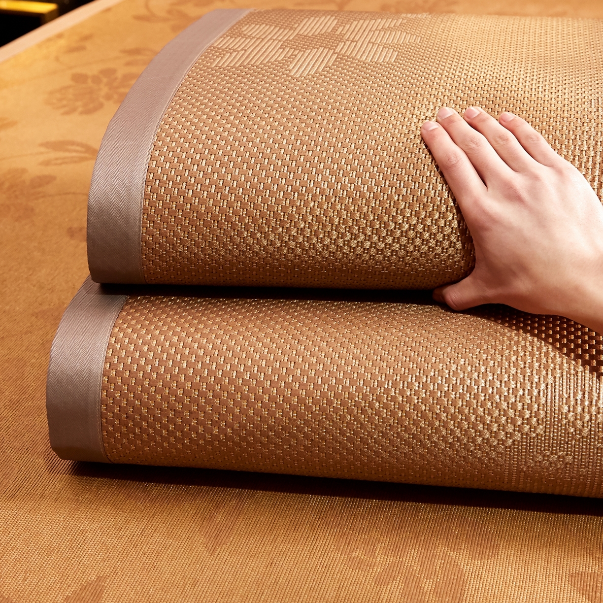 91家纺网 家纺一手货源 找家纺 （总）小桃姐家纺 2026新款冰藤席冰丝凉席双面藤席凉席三件套空调席凉席席子