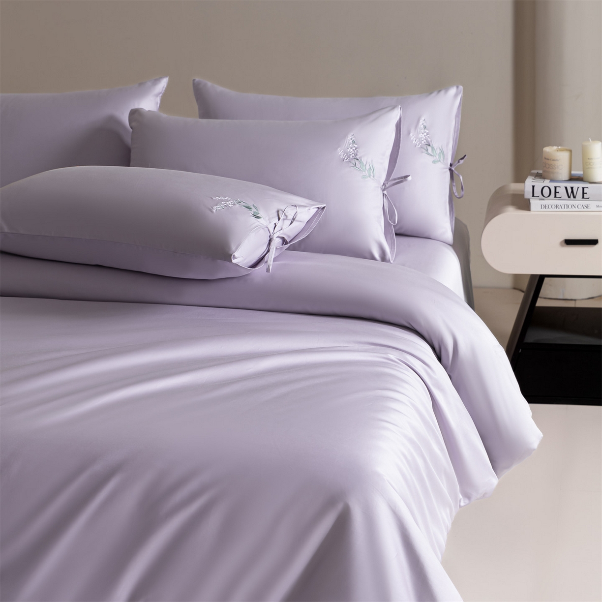 91家纺网 家纺一手货源 找家纺 DC 2026新款50S全棉花卉刺绣四件套--花屿系列 花屿-丁香紫（薰衣草）