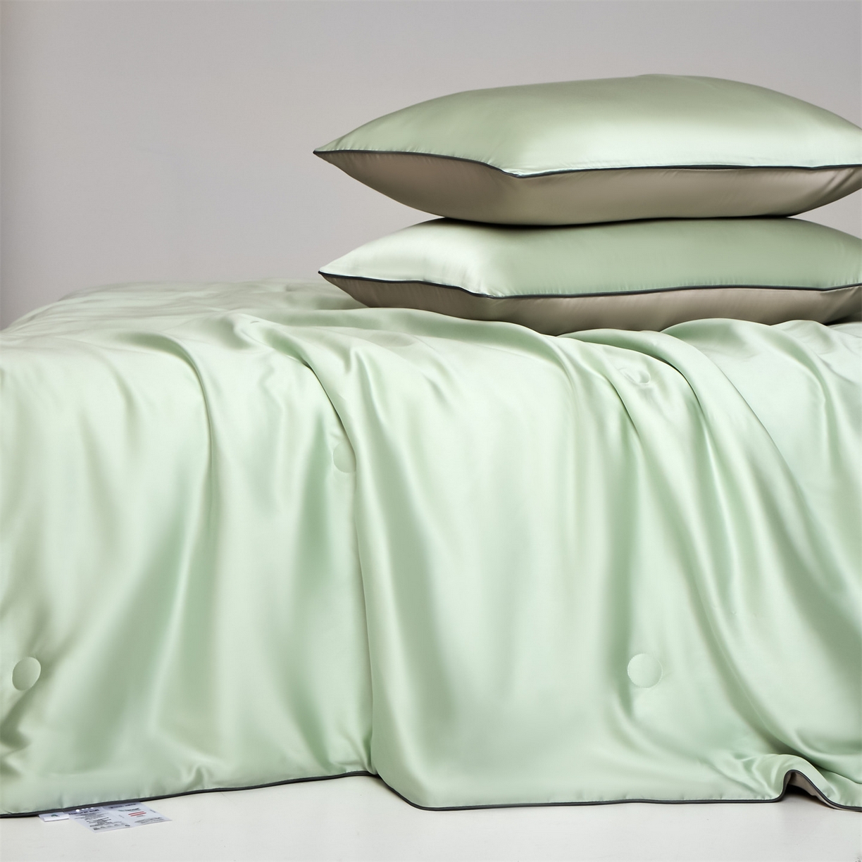 91家纺网 家纺一手货源 找家纺 无界 2026新款天丝夏被-麻绳双拼-温妮 温妮 亚丁绿+冰川灰