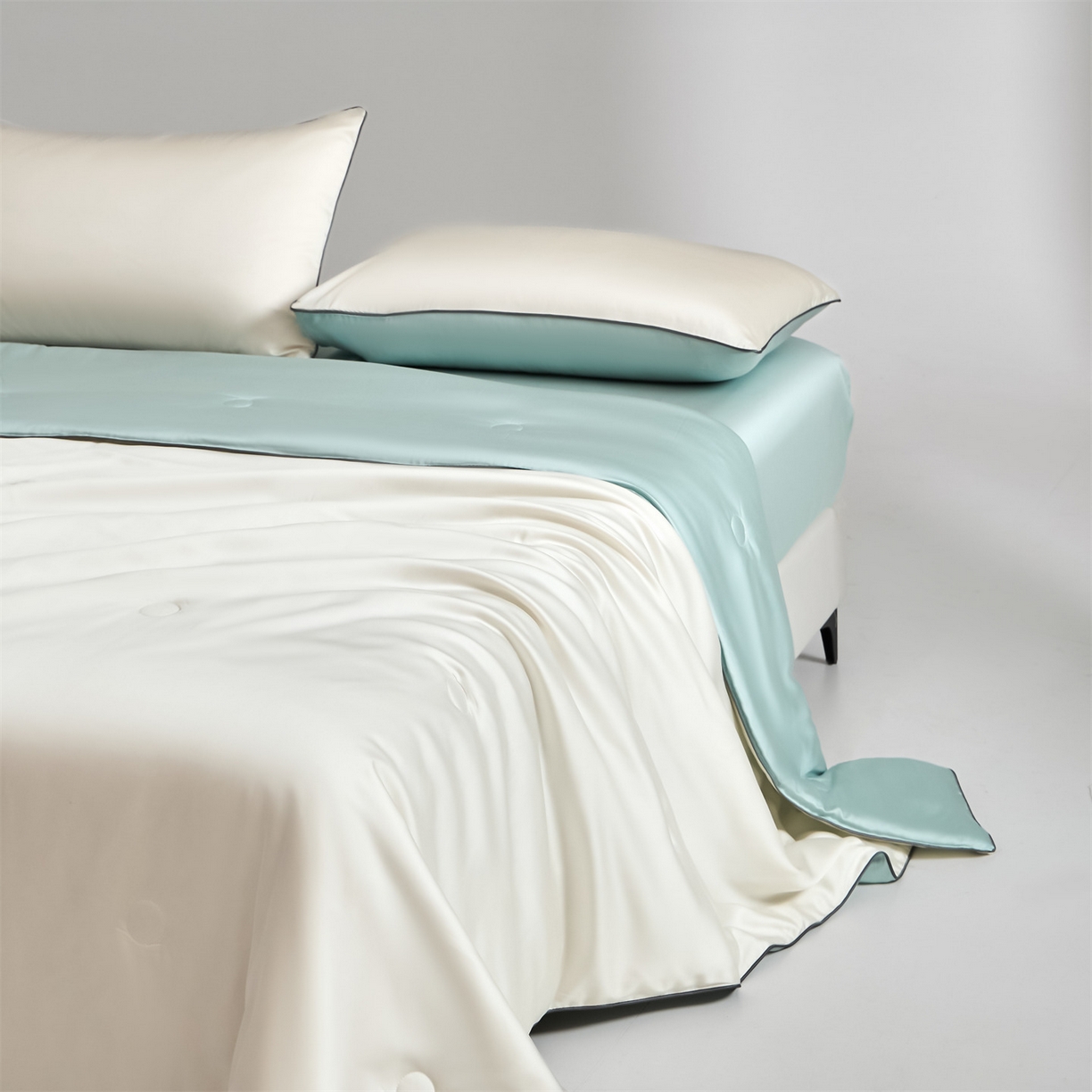 91家纺网 家纺一手货源 找家纺 无界 2026新款天丝夏被-麻绳双拼-温妮 温妮 元气白桃+海盐蓝