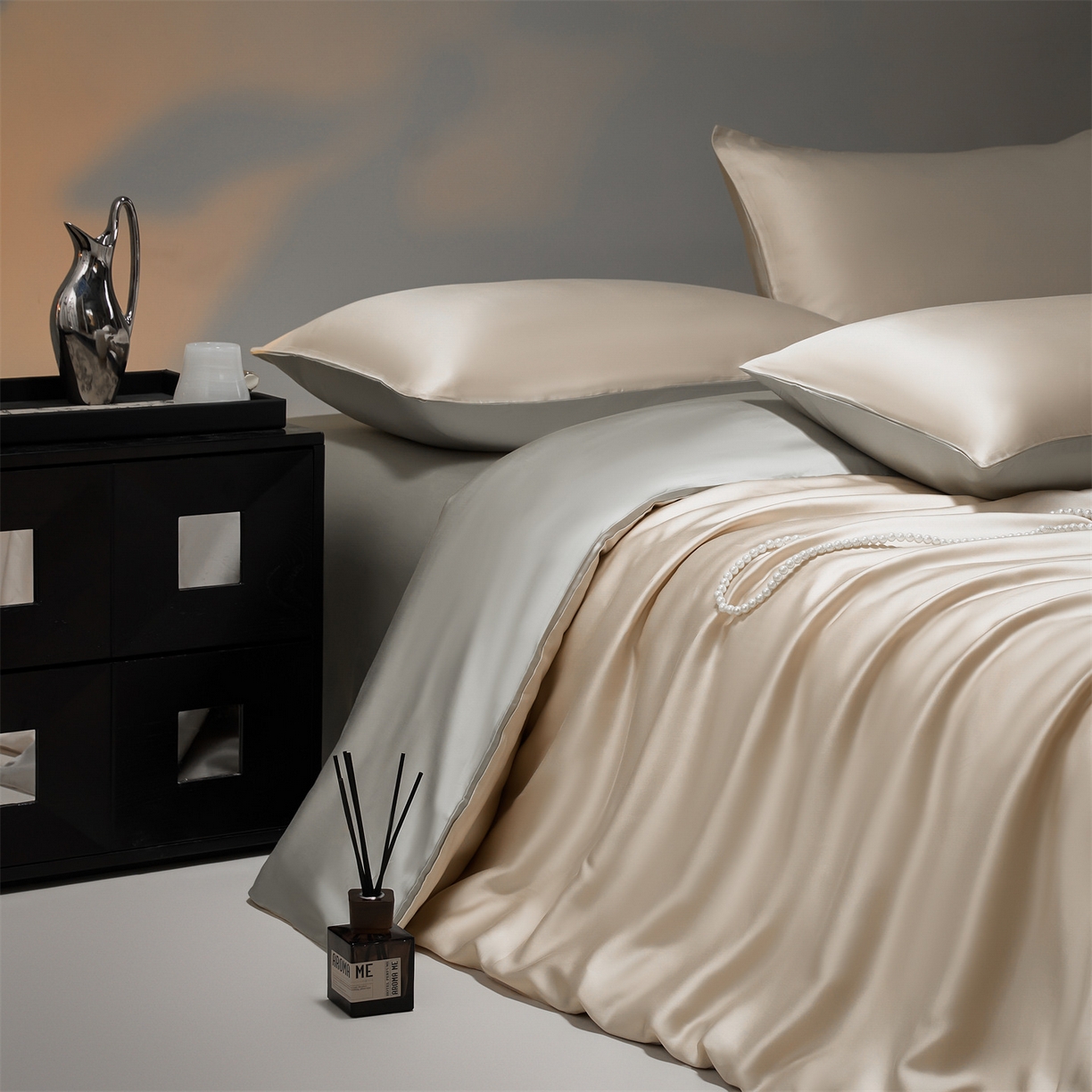 91家纺网 家纺一手货源 找家纺 （总）DC 2026新款天丝纯色双拼四件套--多娜系列