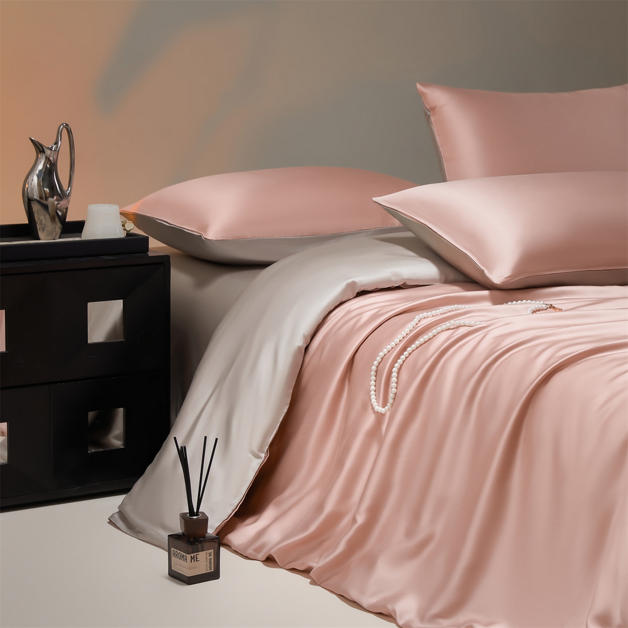 91家纺网 家纺一手货源 找家纺 （总）DC 2026新款天丝纯色双拼四件套--多娜系列