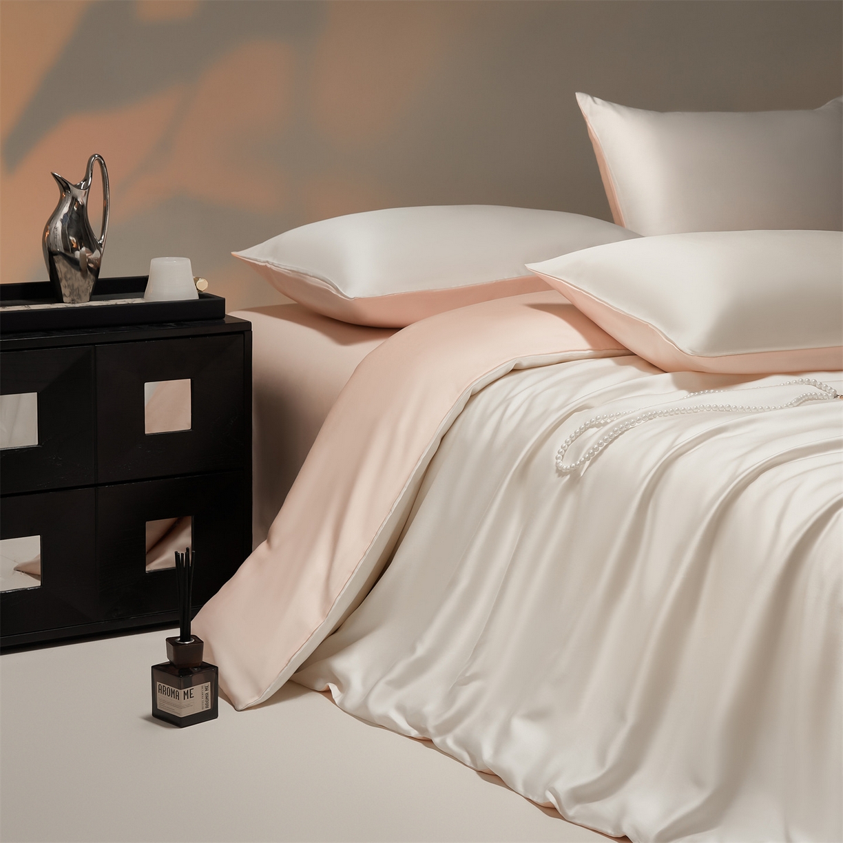 91家纺网 家纺一手货源 找家纺 （总）DC 2026新款天丝纯色双拼四件套--多娜系列