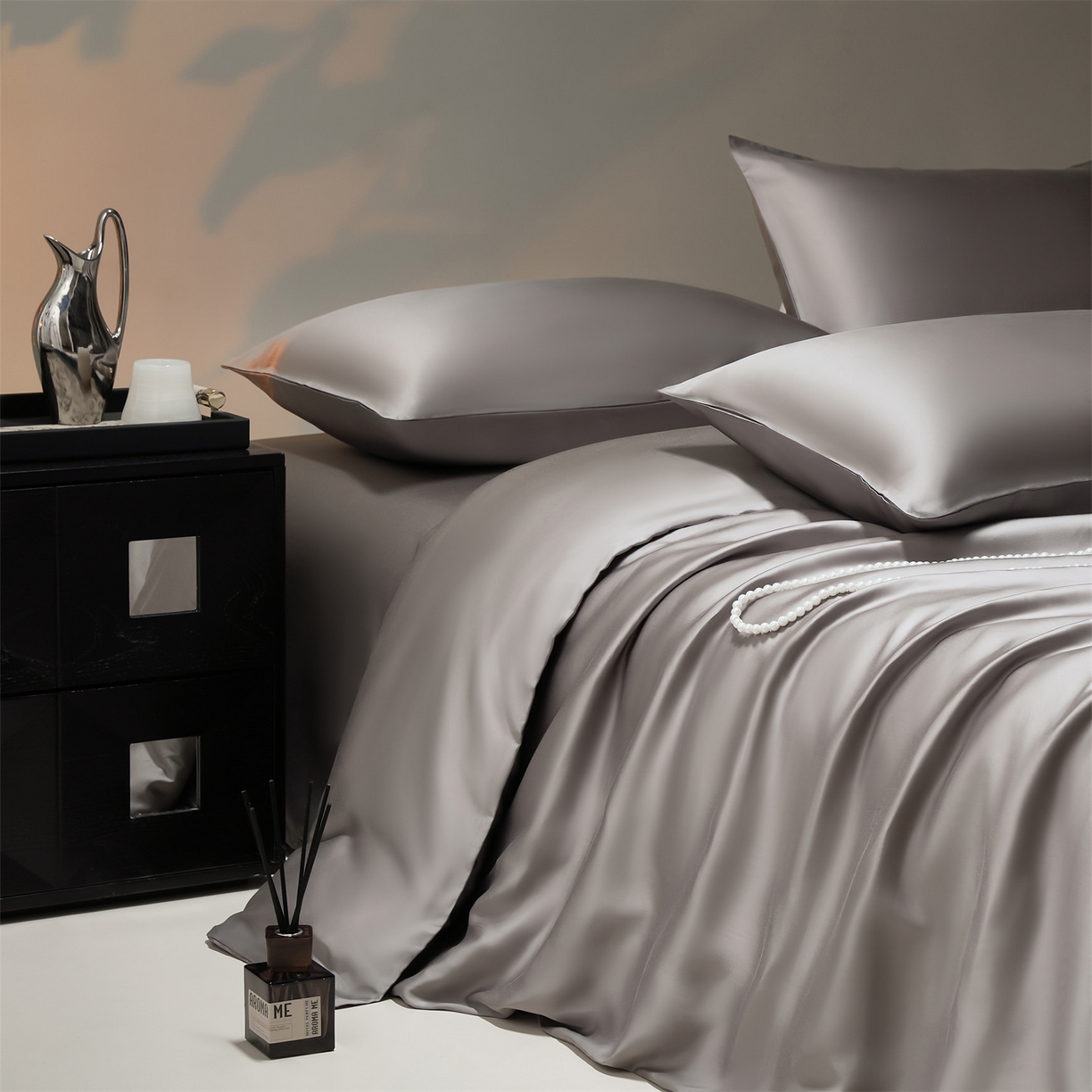 91家纺网 家纺一手货源 找家纺 （总）DC 2026新款天丝纯色双拼四件套--多娜系列