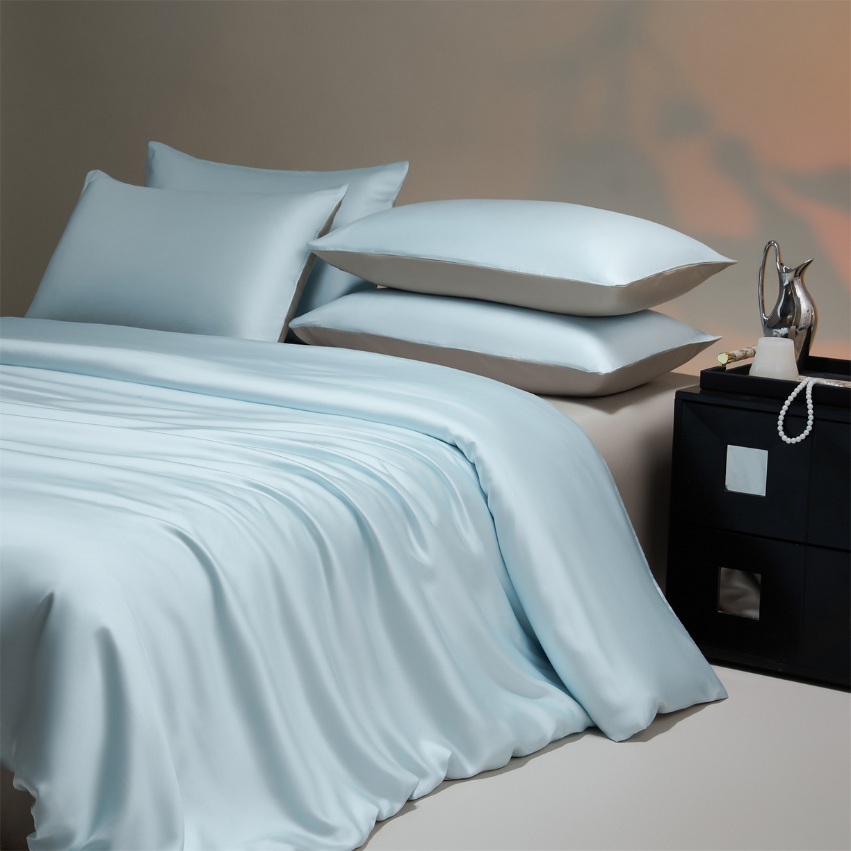 91家纺网 家纺一手货源 找家纺 DC 2026新款天丝纯色双拼四件套--多娜系列 淡海蓝+冰川灰