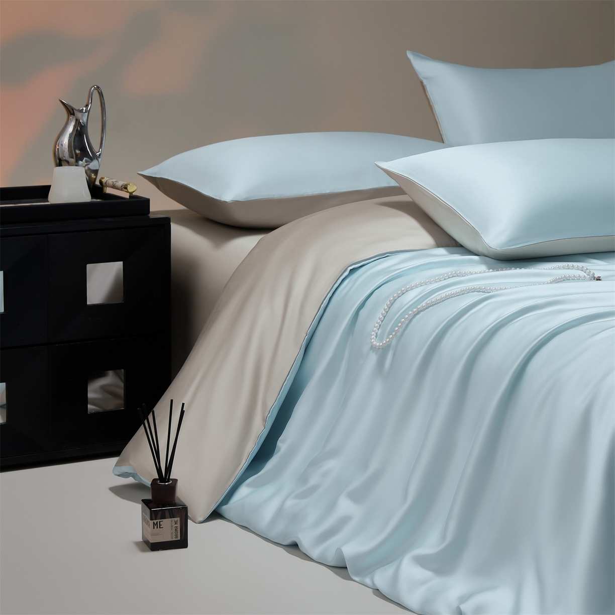 DC 2026新款天丝纯色双拼四件套--多娜系列 淡海蓝+冰川灰