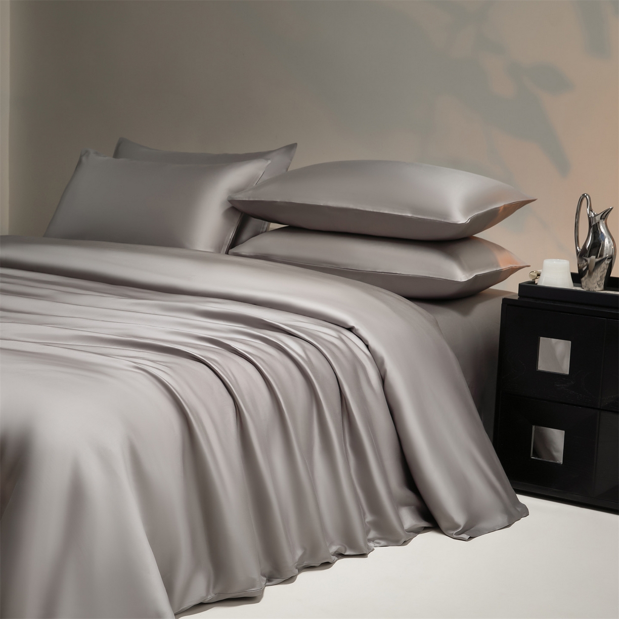 91家纺网 家纺一手货源 找家纺 DC 2026新款天丝纯色双拼四件套--多娜系列 经典灰