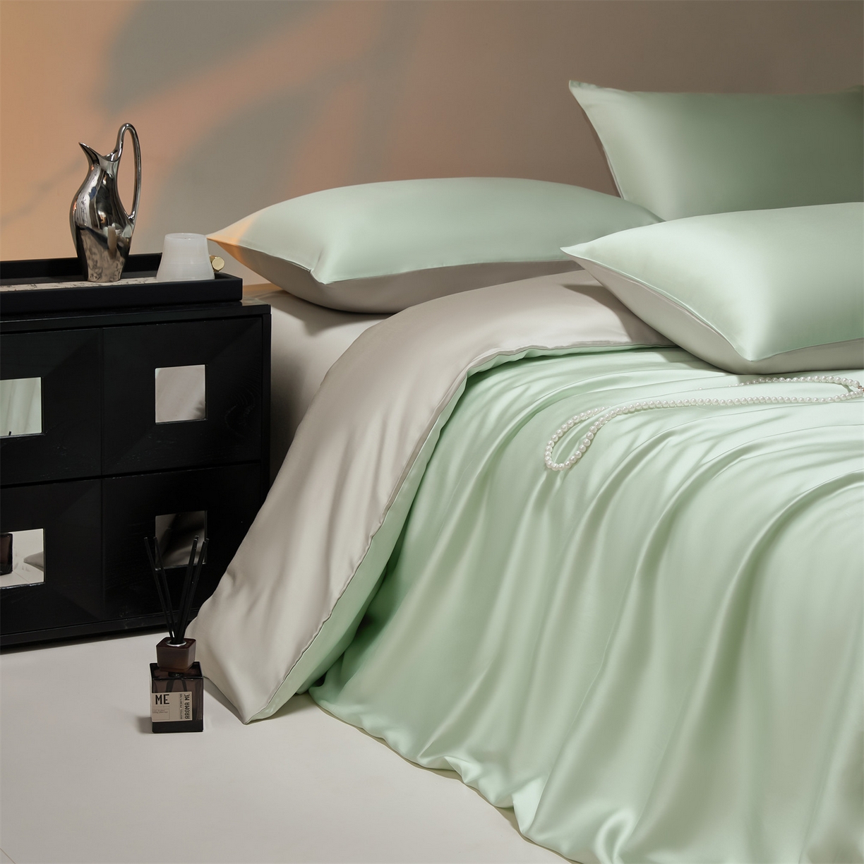 DC 2026新款天丝纯色双拼四件套--多娜系列 亚丁绿+冰川灰