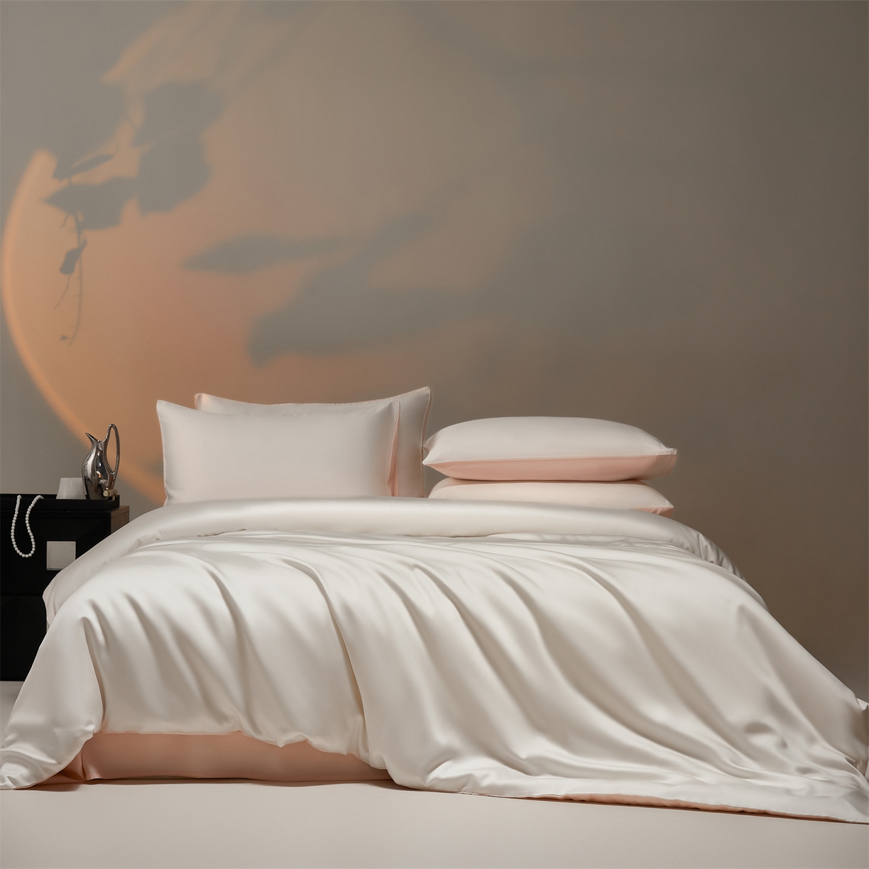 91家纺网 家纺一手货源 找家纺 DC 2026新款天丝纯色双拼四件套--多娜系列 元气白桃+半熟蜜桃